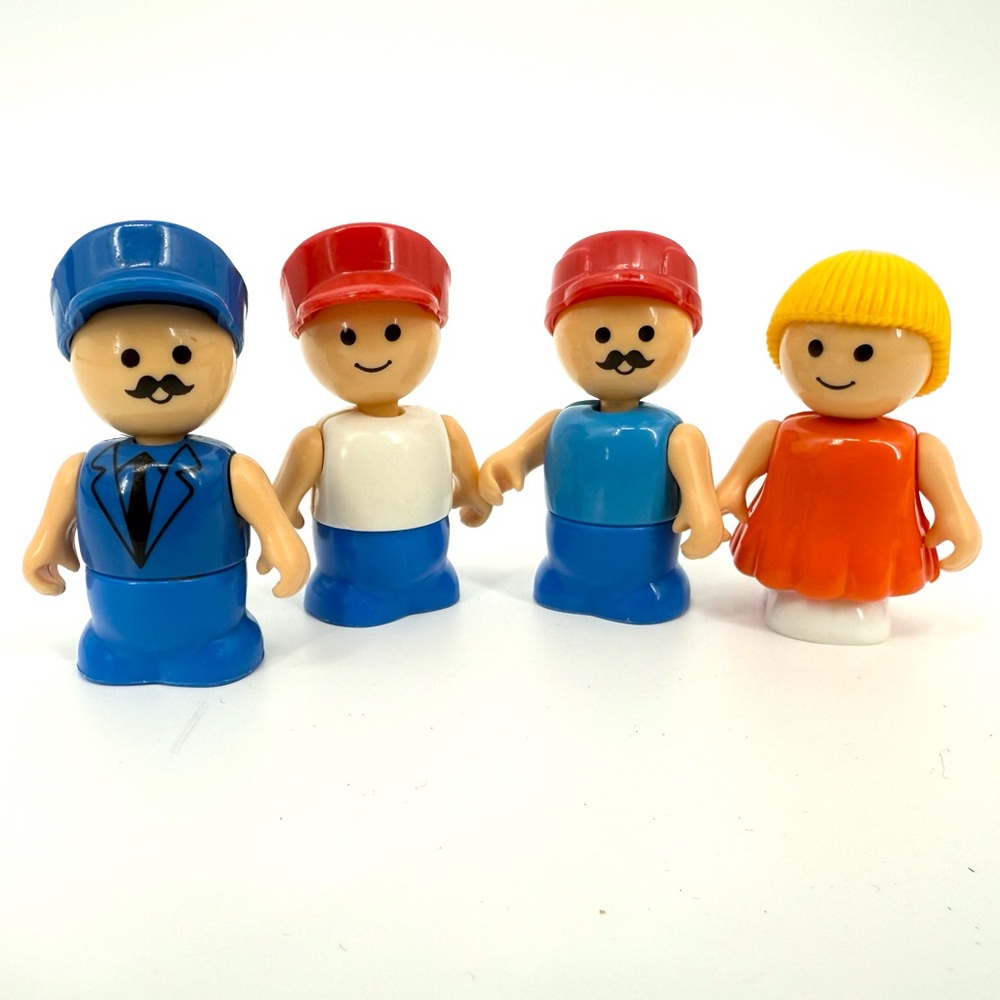 Lot 4 Vintage Playskool Lil Playmates‎ Figures People Toys